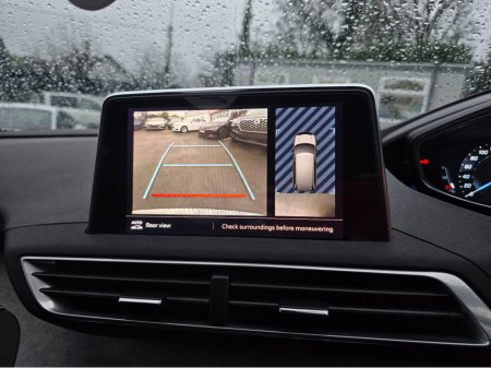 2017 Peugeot 5008 ( 172 REG ) 7 SEATER - DIGITAL DASH - CAMERA - ALLOYS - CARPLAY ANDROID AUTO EU RADIO PEARL WHITE €24,950 thumbnail