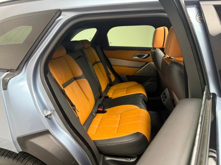 2022 Land Rover Range Rover Velar R-DYNAMIC HSE *PAN ROOF* €51,990 thumbnail