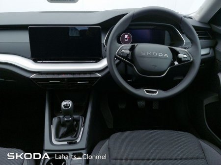 2025 Skoda Octavia SELECTION 2.0TDI 115HP €35,450