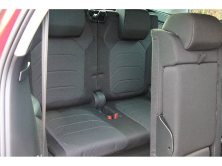 2018 Skoda Kodiaq DSG * Low KMs *Sunroof * 7 seats Huge spec €28,950 thumbnail