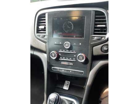 2021 Renault Megane IVGRAND COUPE PLAY BLUE DCI 4DR €17,250