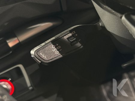 2017 Audi A3 1.4L TFSI AUTOMATIC - ALLOY WHEELS - MULTI FUNCTION STEERING WHEEL - CRUISE CONTROL - HEATING / AC CONTROLS - REVERSE CAMERA €17,950 thumbnail