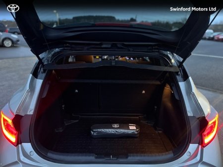 2020 Toyota Corolla HYBRID L/SPORT 4DR AUTO CHYBRID HB €22,995 thumbnail