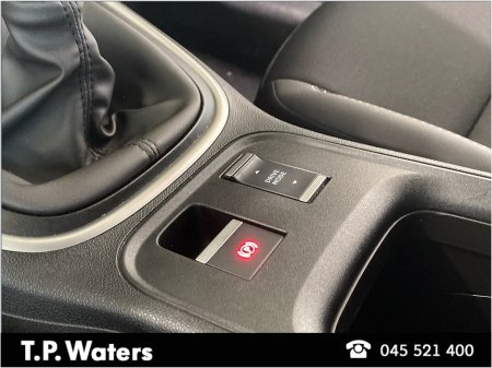 2025 Jeep Avenger 1.2 - ALTITUDE - SAME DAY FINANCE ARRANGED - 24 / 48 HOUR TEST DRIVE AVAILABLE €29,950 thumbnail