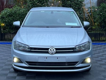 2019 Volkswagen Polo COMFORTLINE 1.0 TSI AUTO // FULL SERVICE HISTORY // 360 PARKING SENSORS // APPLE CARPLAY/ANDROID AUTO €15,900 thumbnail