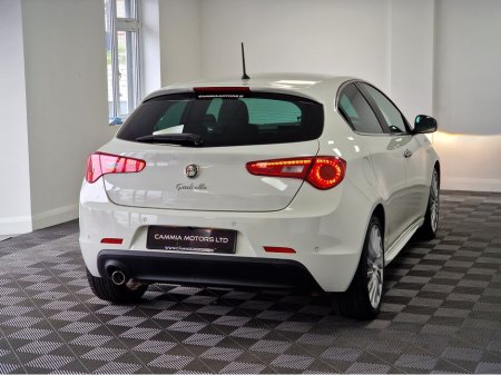 2013 Alfa Romeo Giulietta ALFA ROMEO 1.4T SPORTIVA 4DR AUTO* LEATHER HEATED SEATS*BLUETOOTH AUDIO*TRADE INS WELCOME*VIEWINGS AVAILABLE 7 DAYS A WEEK* €12,900