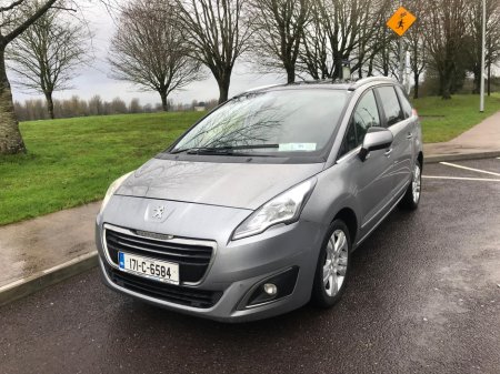 2017 Peugeot 5008 FAMILY 1.6 BLUE HDI 120 L LEATHER
