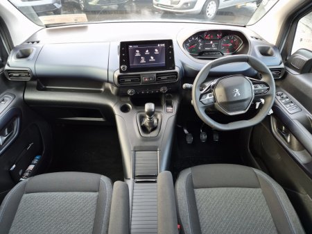 2024 Peugeot Rifter Allure Lowered Floor Wheelchair Access €24,995 thumbnail