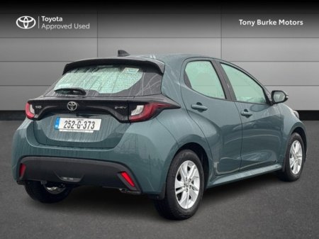 2025 Toyota Yaris - Save EUR 2,600 - Luna - 1.5 Hybrid - 252 Plate - Automatic - EUR 180 Tax // Remote Central Locking // Front Electric Windows // Rear Electric Windows // Electric Mirrors // Power Folding Mirrors €27,950