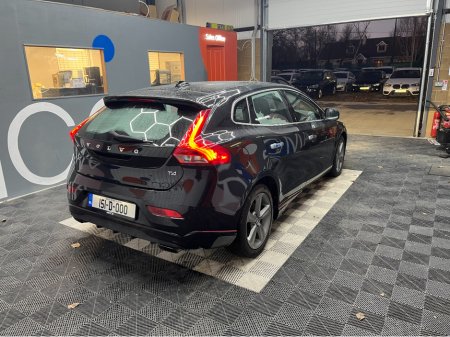 2015 Volvo V40 2015 VOLVO V40 1.6L PETROL / 101K KMS / ADAPTIVE CRUISE CONTROL, HEATED SEATS, REVERSE CAMERA & MORE €12,950