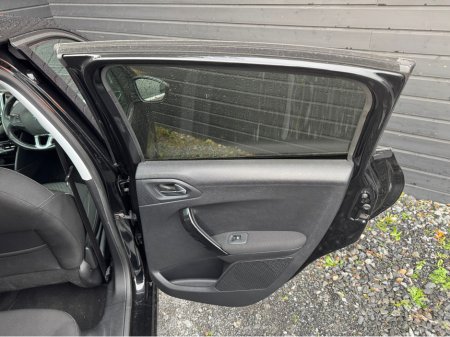 2016 Peugeot 208 1.2 ACTIVE AUTO 5DR €9,995 thumbnail