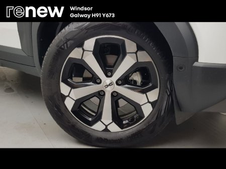 2025 Dacia Duster HEV 140 Journey €29,995 thumbnail