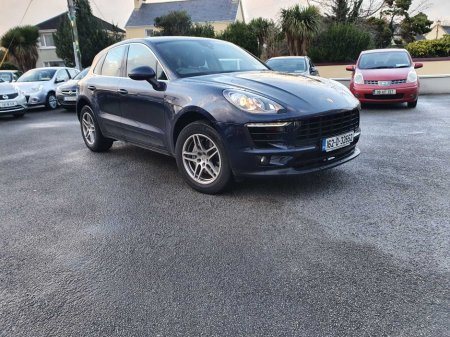 2016 Porsche Macan  €59,950