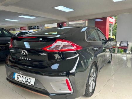 2017 Hyundai Ioniq Ev 5dr Auto €12,750