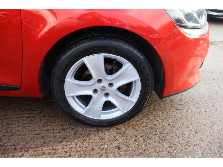 2017 Renault Clio DYNAMIQUE S NAV Low Mileage €10,995 thumbnail