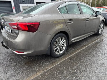 2017 Toyota Avensis 1.6 D-4D Luna Navi Saloon €11,500 thumbnail