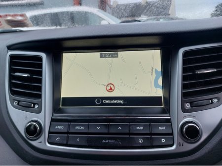 2016 Hyundai Tucson 1.7 CRDI SE NAV BL/DR 5 5DR €13,750 thumbnail