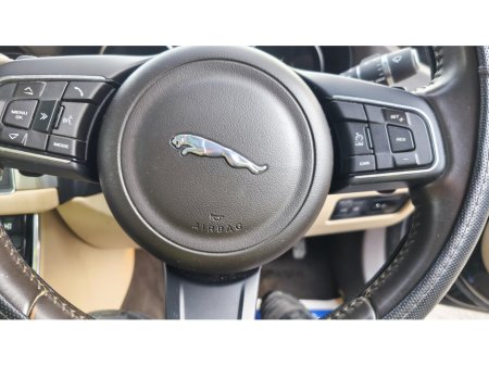 2016 Jaguar XF 2.0 D RWD PRESTIGE AUTO AA Approved 1 Year Warranty €14,950 thumbnail