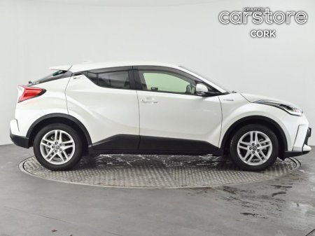 2019 Toyota C-HR 1.8 HYBRID Auto €23,380
