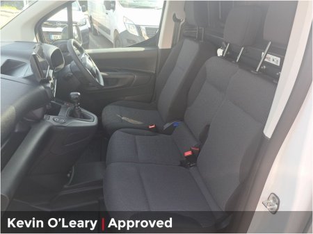 2025 Opel Combo 1.5CDTi L1 H1 Komfort €19,900