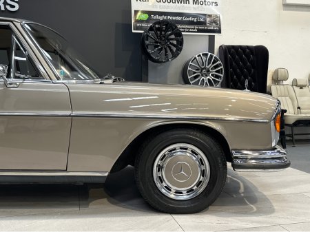 1970 Mercedes-Benz 280 280 SE AUTO VINTAGE €24,950 thumbnail