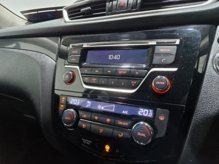 2016 Nissan X-Trail 1.6 DSL SV DP 7 SEAT E E6 4DR €12,950 thumbnail