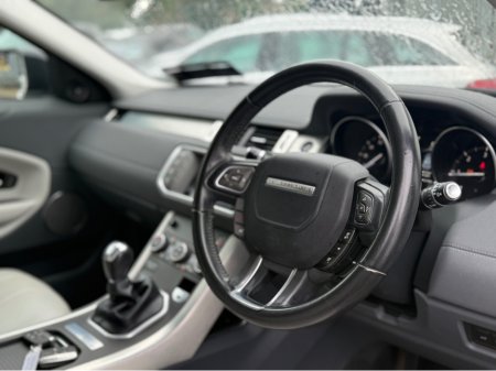 2018 Land Rover Range Rover Evoque 2.0 ED4 SE 2WD 150BHP 5DR €16,950 thumbnail