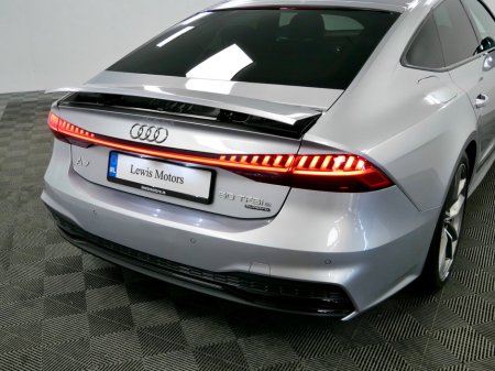 2021 Audi A7 50 TFSI E S Line €46,950 thumbnail