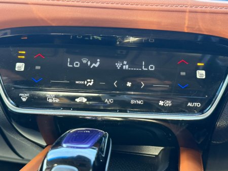 2017 Honda Vezel  €17,990 thumbnail