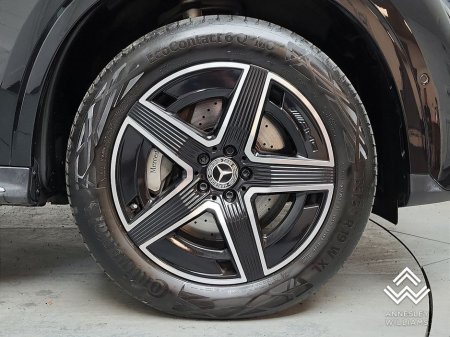 2024 Mercedes-Benz GLC Class GLC300e AMG Line 4Matic €64,950 thumbnail