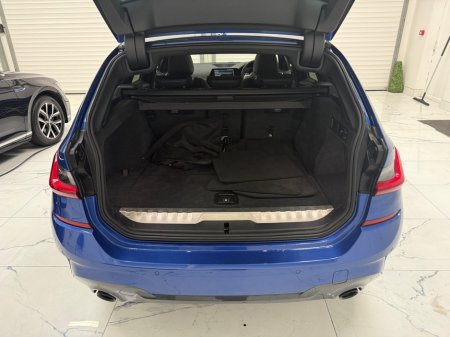 2021 BMW 3 Series  €26,995