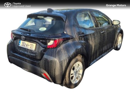 2025 Toyota Yaris 1.5 HYBRID 5DR LUNA*DEMO MODEL* €27,950