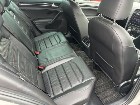 2019 Volkswagen Golf Highline 1.4 TSI DSG €20,700 thumbnail