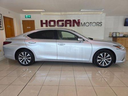 2019 Lexus ES 300 H * Jan 2026 Pricing * Luxury Hybrid Automatic €34,950