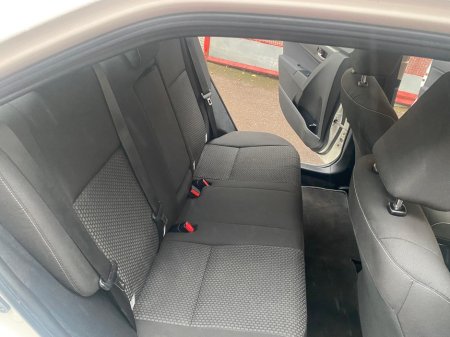 2016 Toyota Corolla 1.4 D-4D LUNA 4DR €13,750 thumbnail