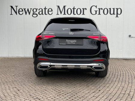 2025 Mercedes-Benz GLC Class GLC 220D AMG LINE 4Matic thumbnail