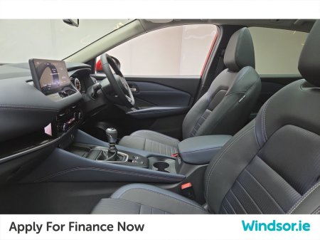 2025 Nissan Qashqai 1.3 PET MILD HYBRID SV PREMIUM *SCRAPPAGE PRICE TODAY* €37,495