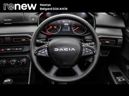 2024 Dacia Sandero Stepway TCe 90 STEPWAY Essential €19,900 thumbnail