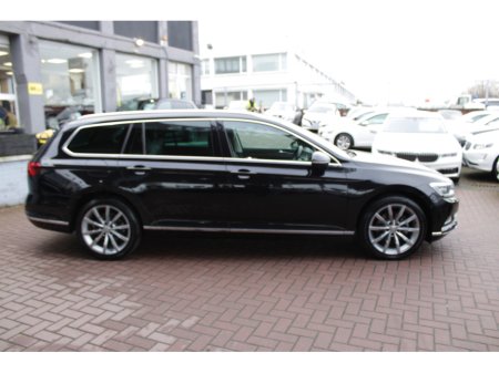 2018 Volkswagen Passat 2,0TDI HIGHLINE 150BHP 5DR ESTATE AUTOMATIC // IMMACULATE CONDITION THROUGHOUT // BUY WITH CONFIDENCE AA AND SIMI APPROVED DEALER 2025 // FINANCE ARRANGED // ALL TRADE INS WELCOME // €19,950