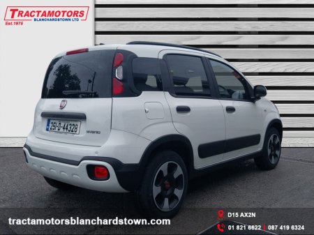 2025 Fiat Panda CROSS 1.0 MHEV €17,499