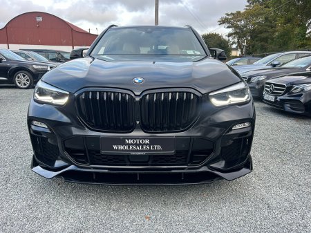 2019 BMW X5  €54,700 thumbnail