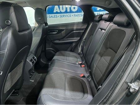 2018 Jaguar F-Pace 2.0 D R-SPORT PAN ROOF AUTO AWD €25,750 thumbnail