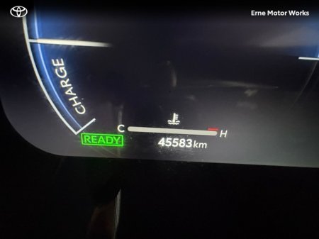 2023 Toyota Corolla COROLLA HYB LUNA Sport SALOON €28,995 thumbnail