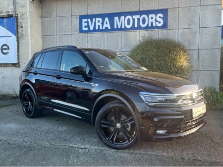 2020 Volkswagen Tiguan R-LINE 4MOTION AUTOMATIC 2.0 DIESEL //HIGH SPEC//360 PARKING CAMERAS//HEAD UP DISPLAY//HEATED FRONT AND REAR SEATS// €34,950