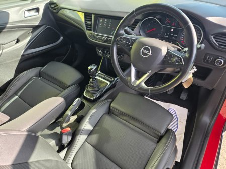 2022 Opel Crossland Elite 1.5 Turbo D 110PS 6 Speed €17,950 thumbnail