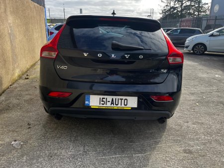 2015 Volvo V40 Volvo V40 T4 €11,900 thumbnail