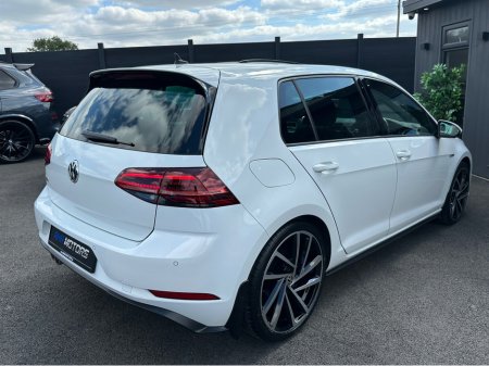 2017 Volkswagen Golf GTD 184PS 5DR AUTO €21,750 thumbnail