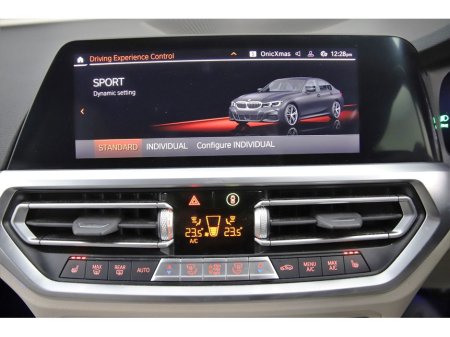 2022 BMW 3 Series 320D M SPORT *FULL BEIGE LEATHER* €39,890 thumbnail