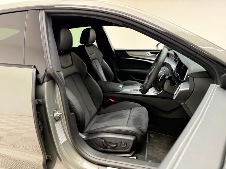 2025 Audi A7 S LINE 40 2.0 TDI QUATTRO €79,990 thumbnail