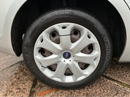 2008 Ford Focus STYLE 1.6 100PS 4DR €1,950 thumbnail